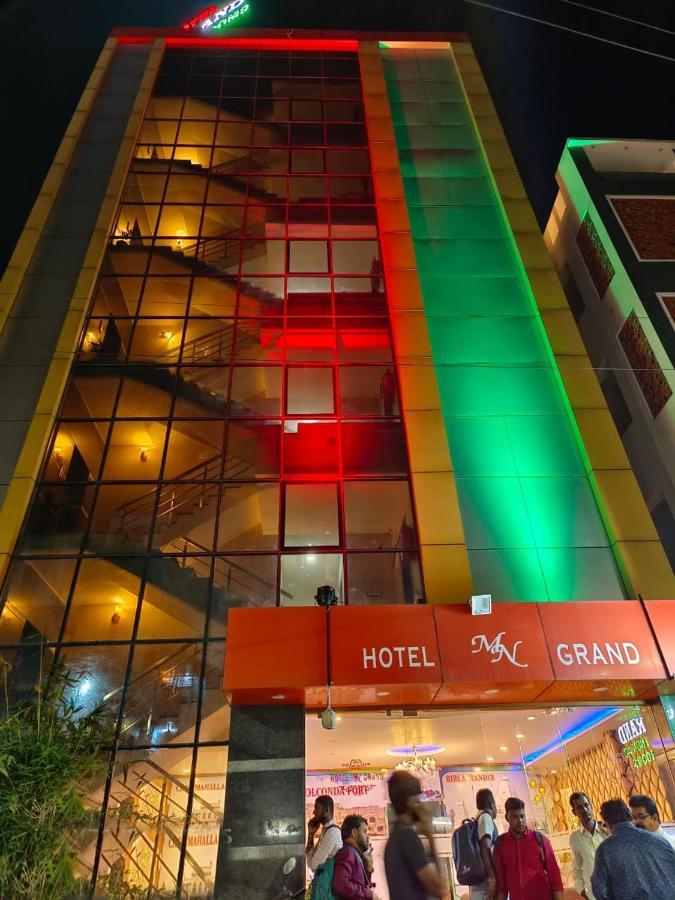 Hotel Mn Grand Shamshabad Airport Zone Hyderabad Bagian luar foto