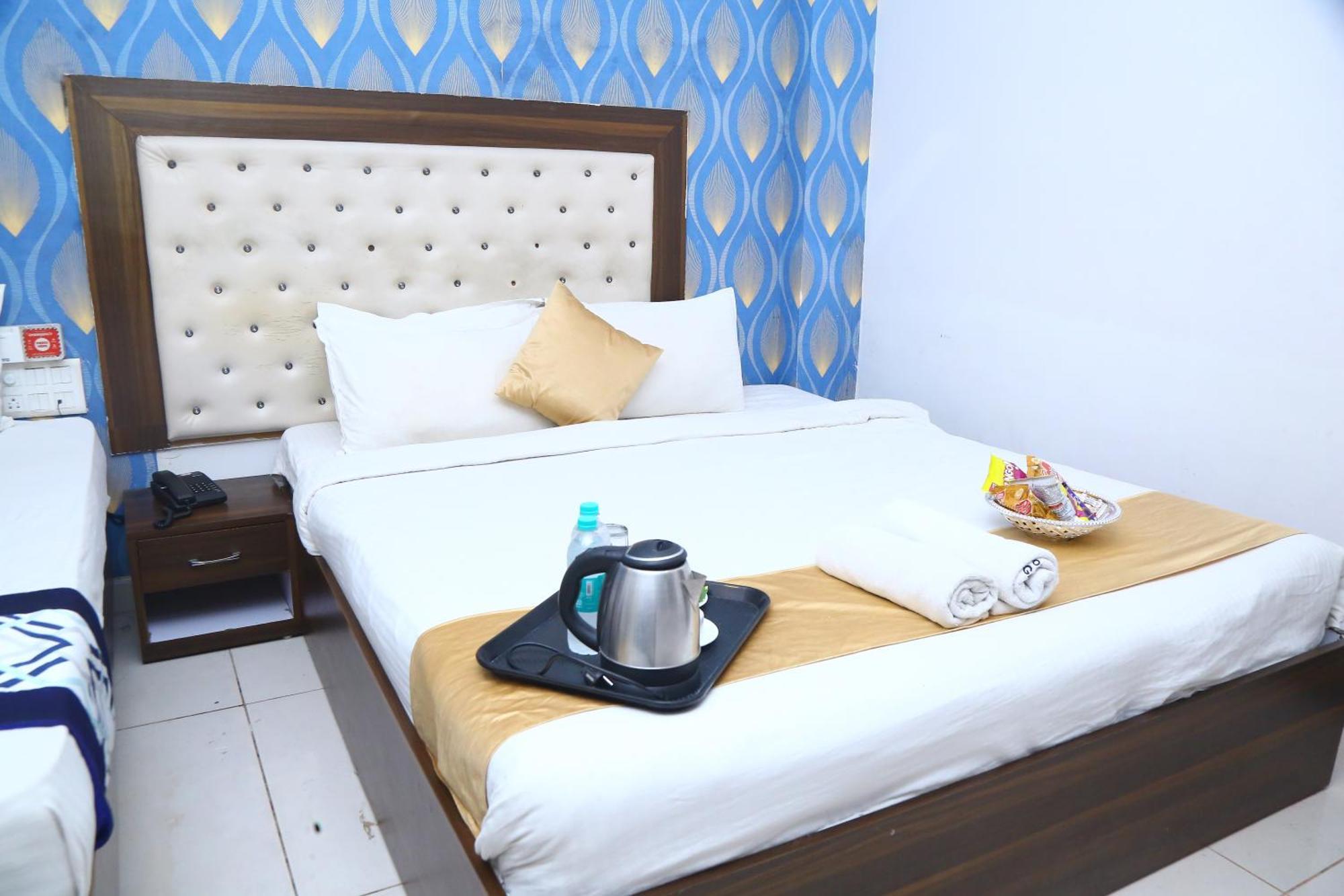 Hotel Mn Grand Shamshabad Airport Zone Hyderabad Bagian luar foto