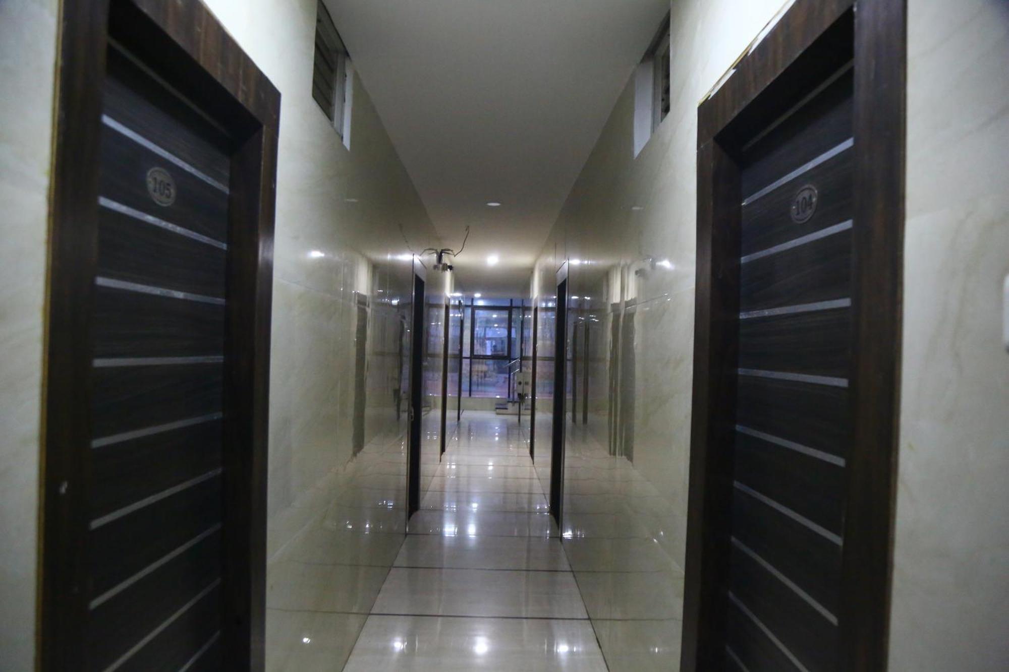 Hotel Mn Grand Shamshabad Airport Zone Hyderabad Bagian luar foto