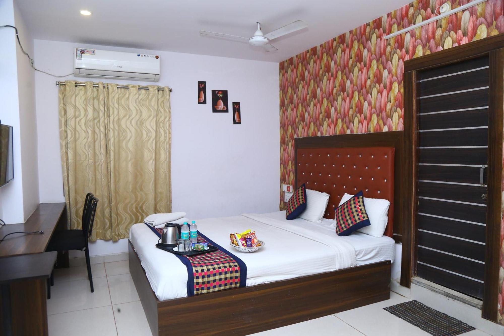 Hotel Mn Grand Shamshabad Airport Zone Hyderabad Bagian luar foto