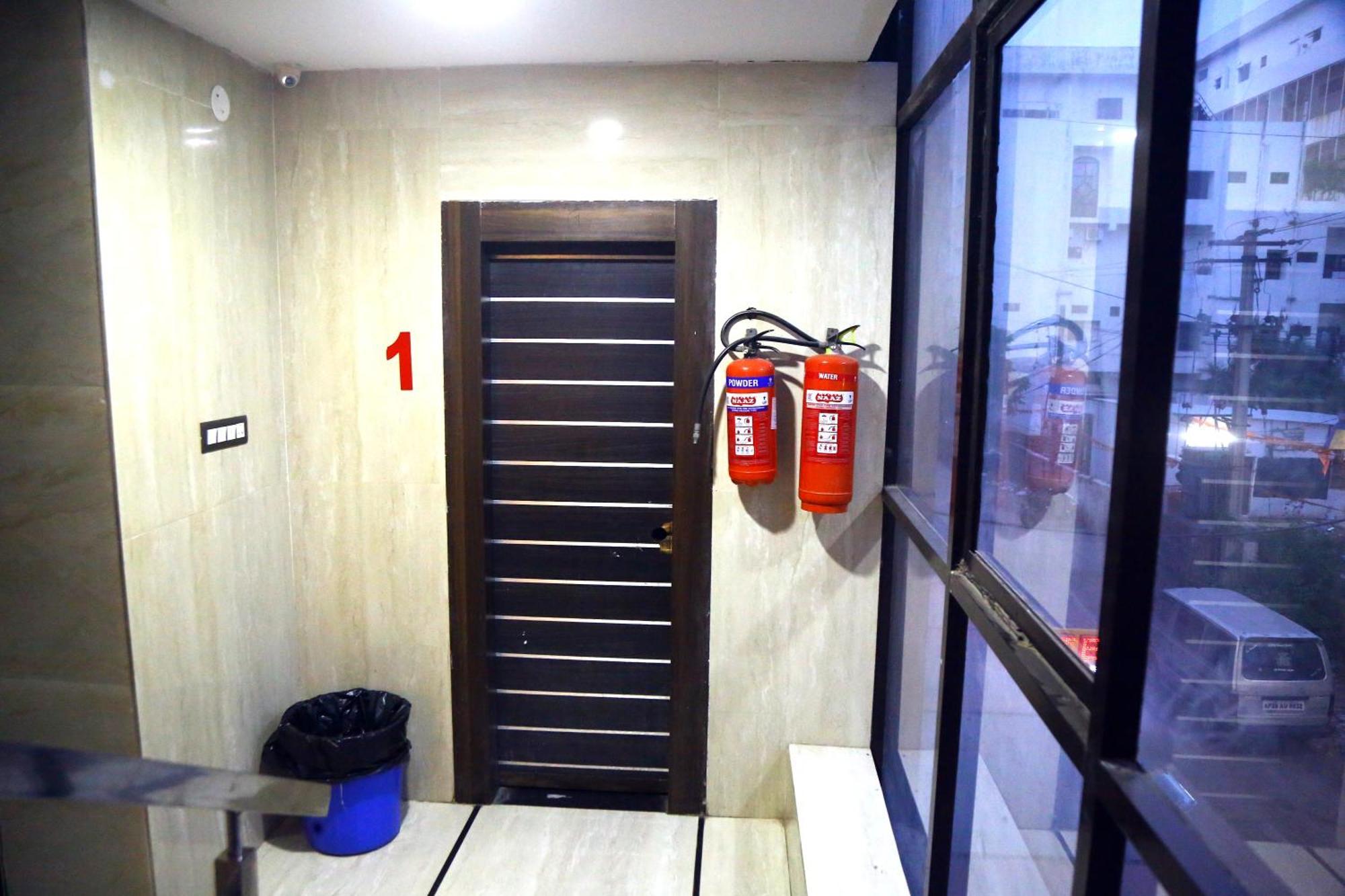 Hotel Mn Grand Shamshabad Airport Zone Hyderabad Bagian luar foto