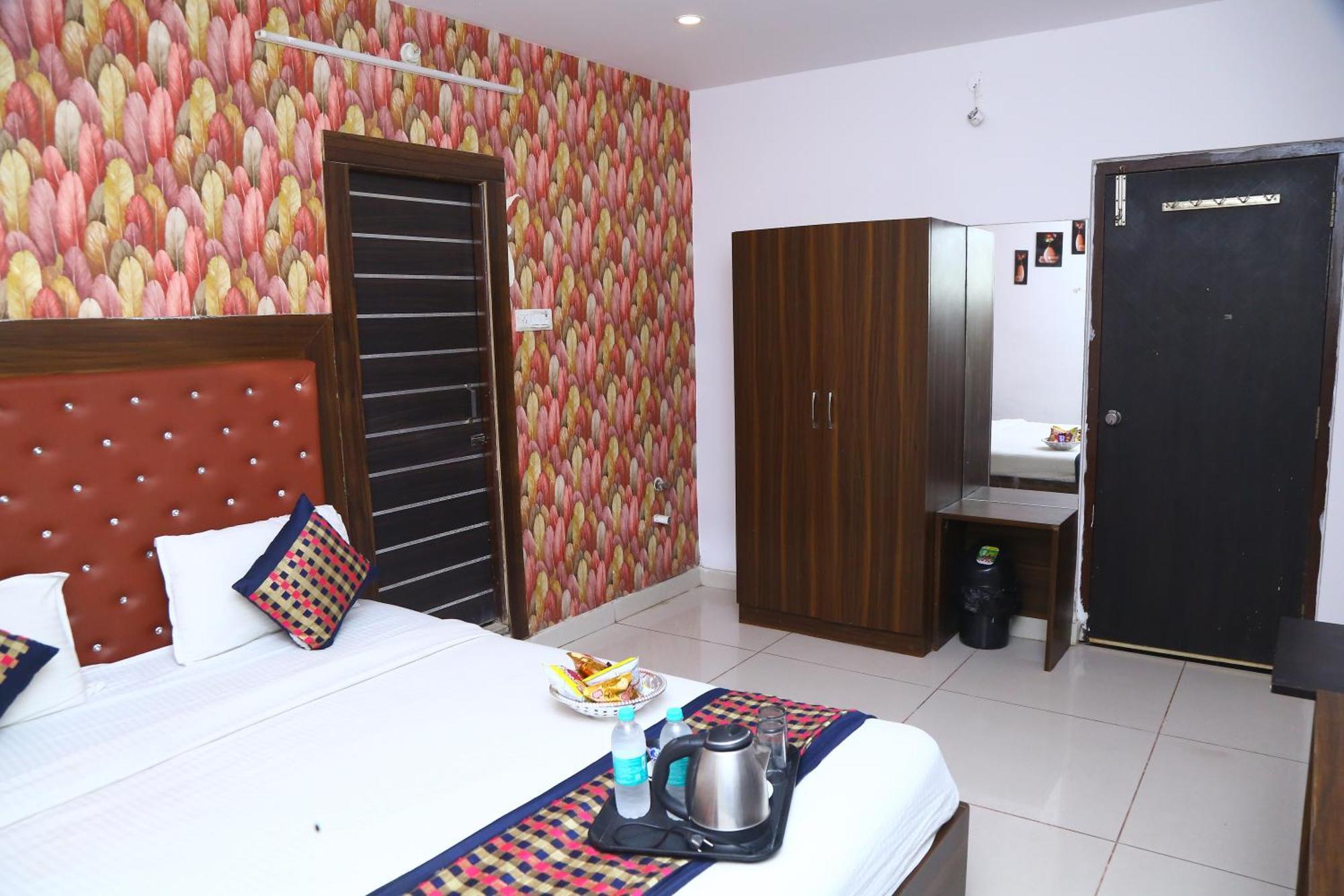 Hotel Mn Grand Shamshabad Airport Zone Hyderabad Bagian luar foto