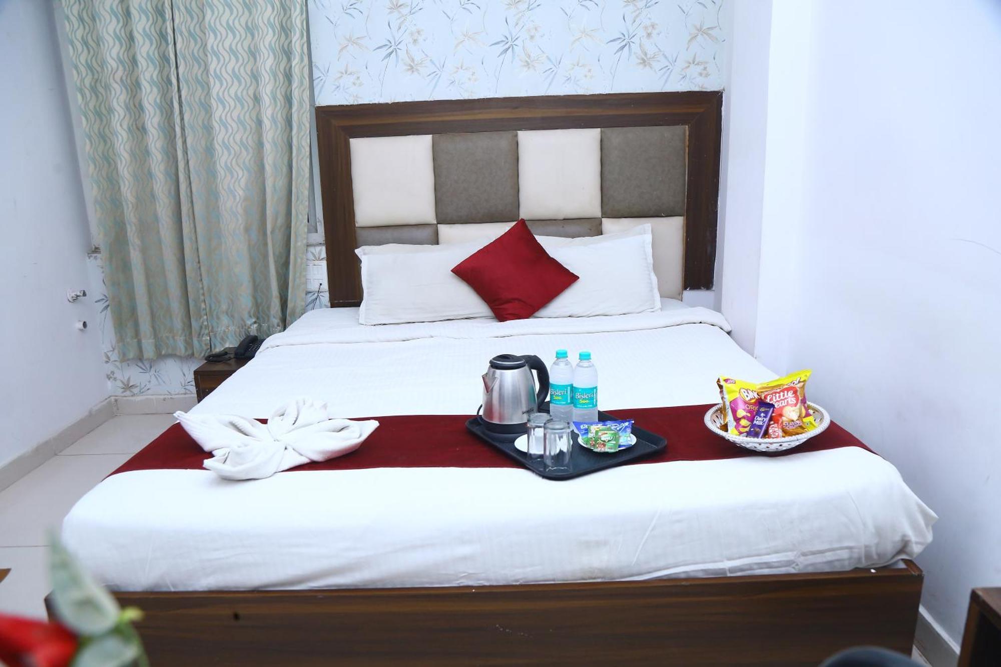 Hotel Mn Grand Shamshabad Airport Zone Hyderabad Bagian luar foto